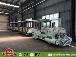 Outdoor Sightseeing Trackless Diesel Tourist Trains for Sale